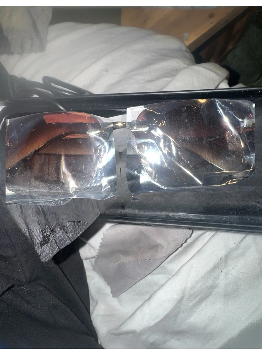 NIB Smart Wireless Audio Glasses - Black & Gold